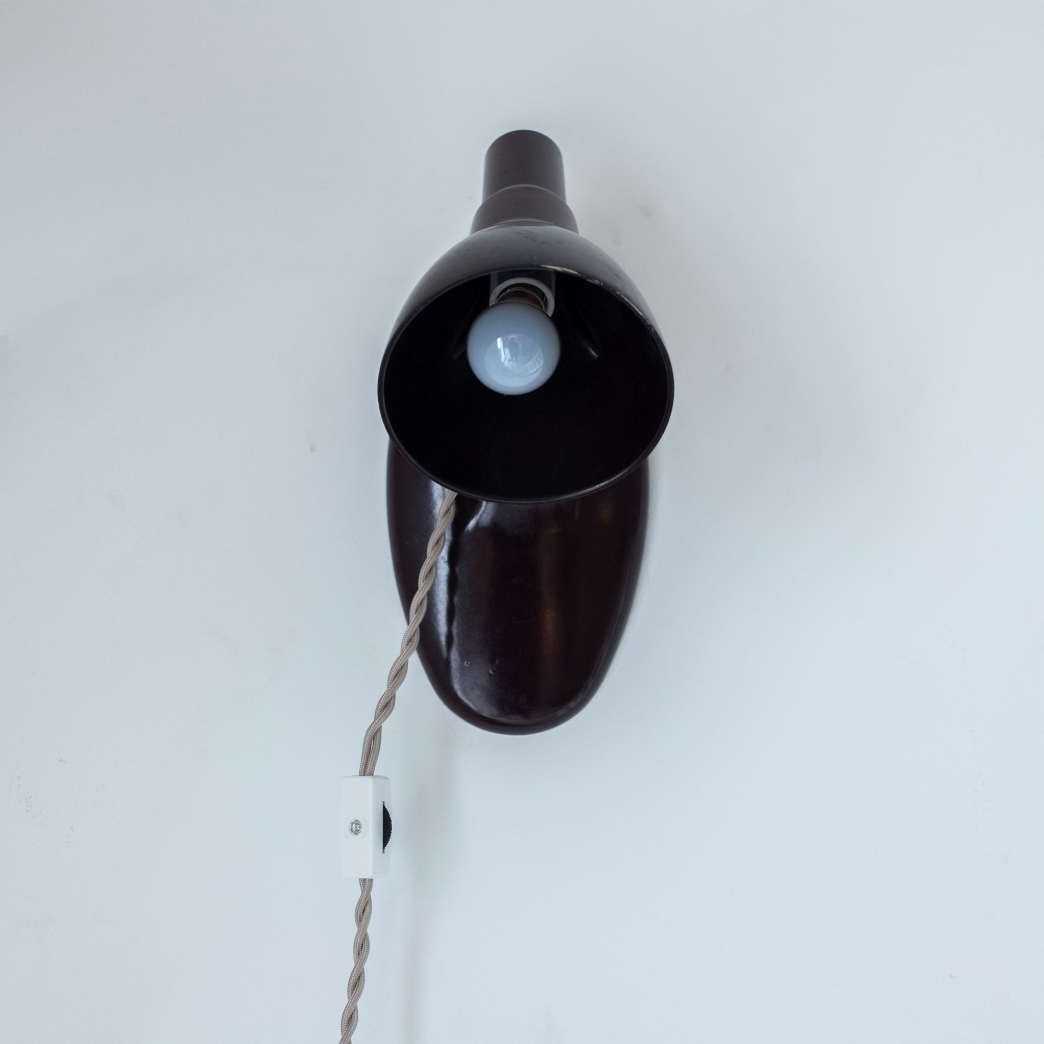 Bakelite Light from Germany – Archeologie Studio ONLINE SHOP
